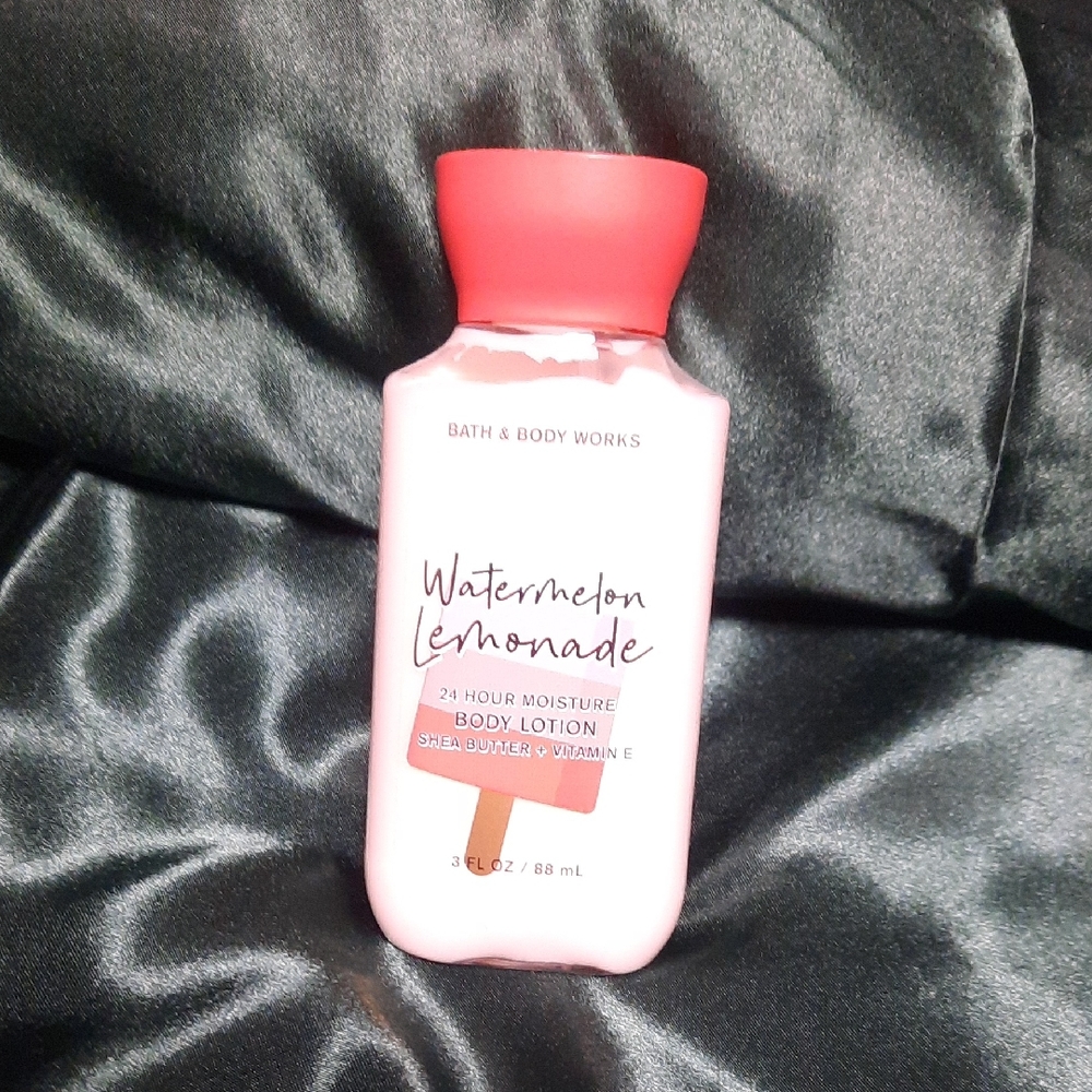 Bath & Body Works Watermelon Lemonade Body Lotion - Red and Pink